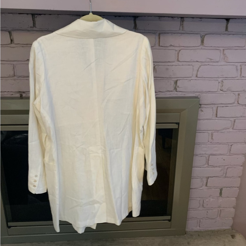 Morgan Le Fay White Double-Breasted Women's Jacket - Picture 6 of 8